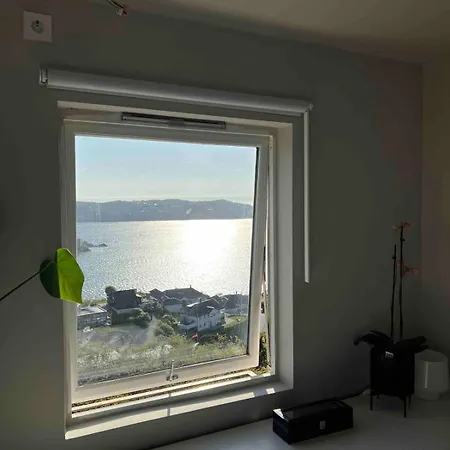House In West With View And Hot Tub * Bergen